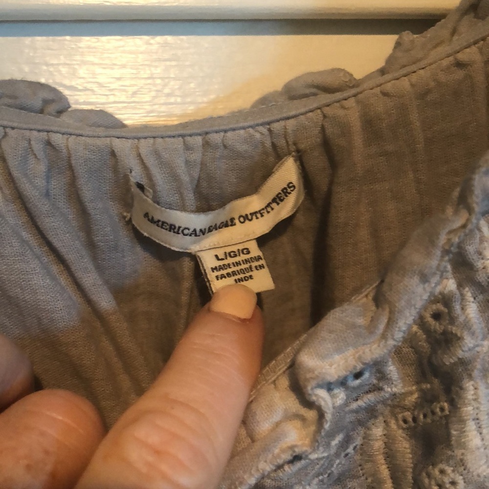 American Eagle 🦅 Top - Picture 2 of 5
